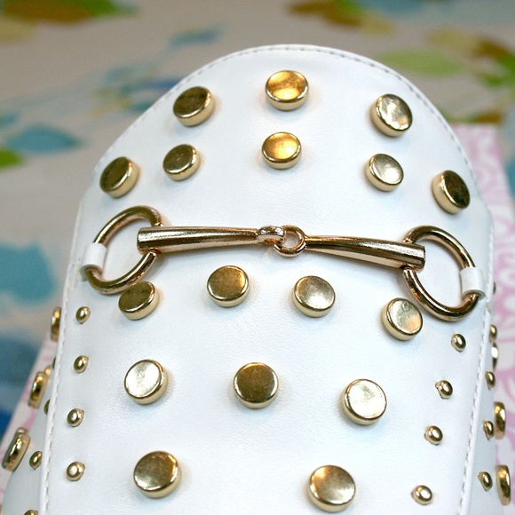 Gold Studded White Loafer Mule NIB - Picture 7 of 8